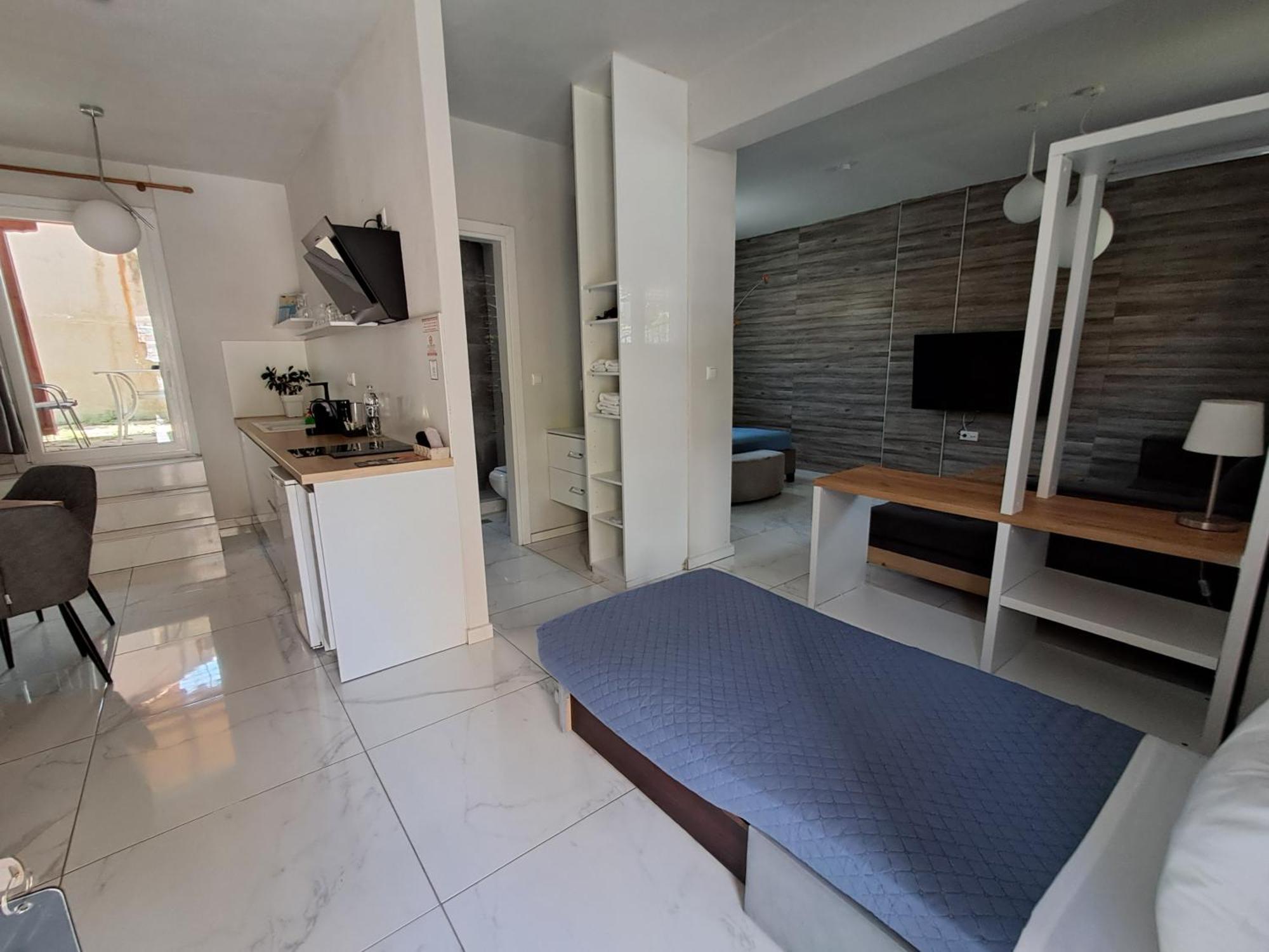 Blue View Apartments Кавала Экстерьер фото
