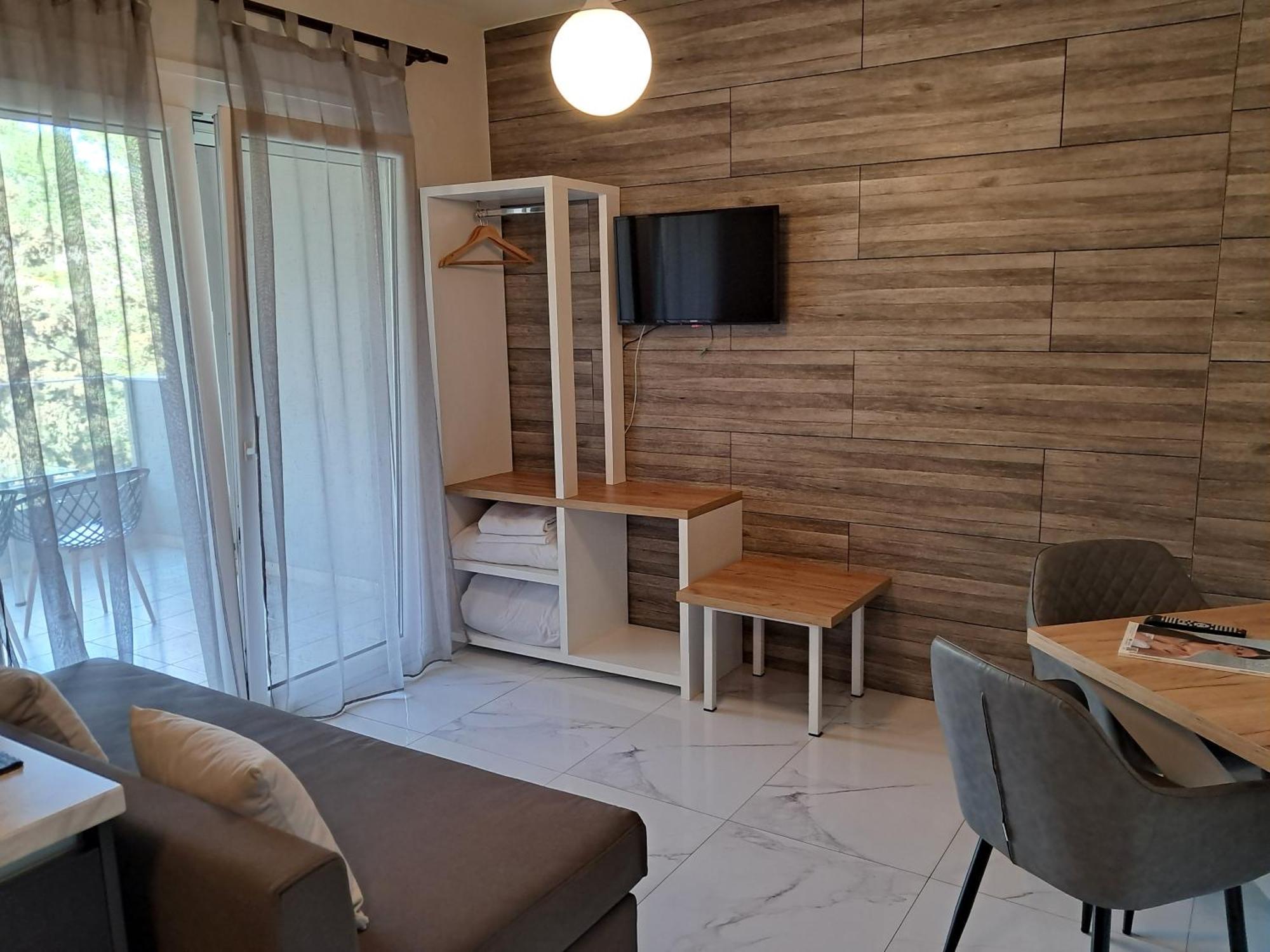 Blue View Apartments Кавала Экстерьер фото