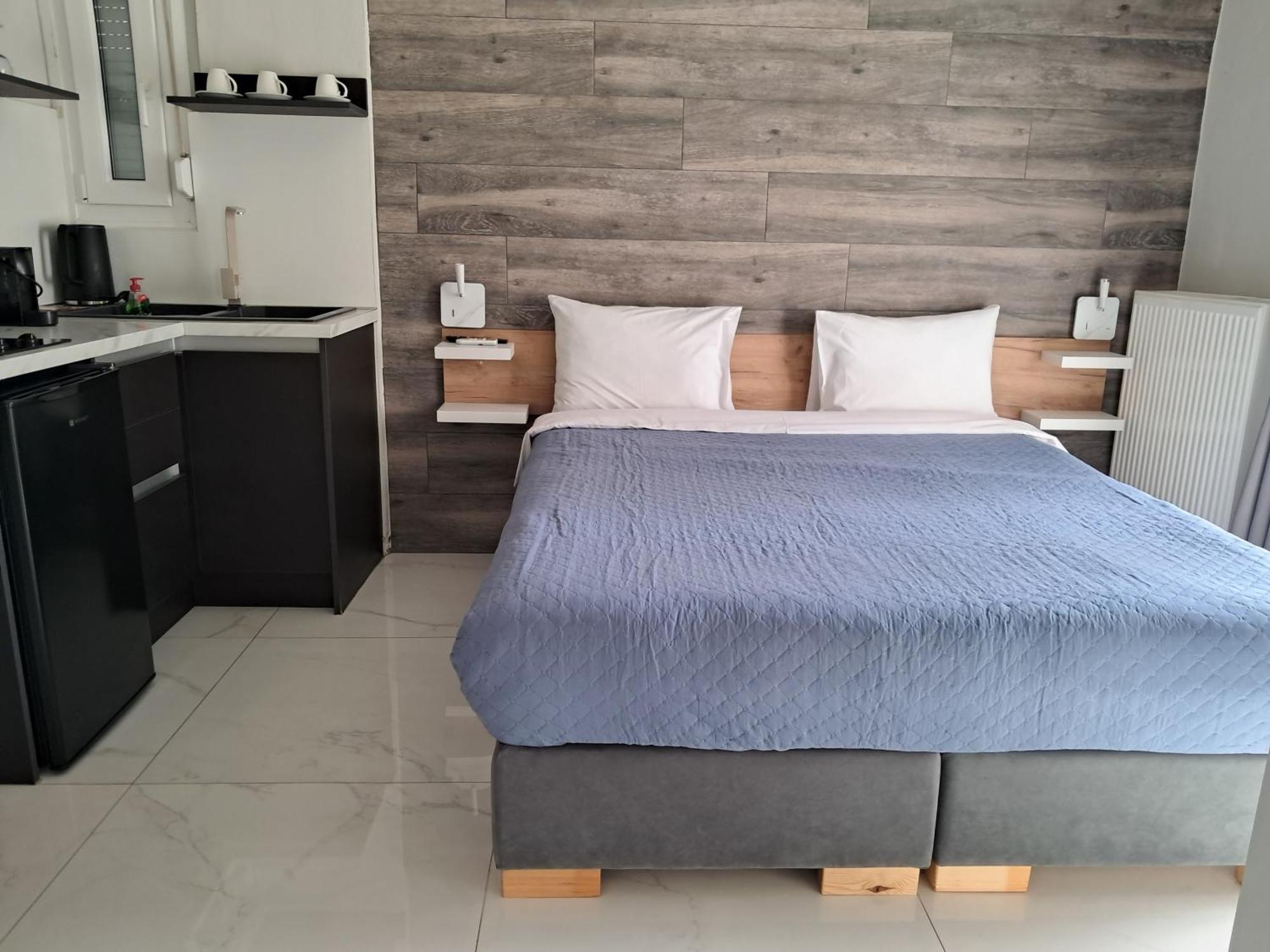 Blue View Apartments Кавала Экстерьер фото
